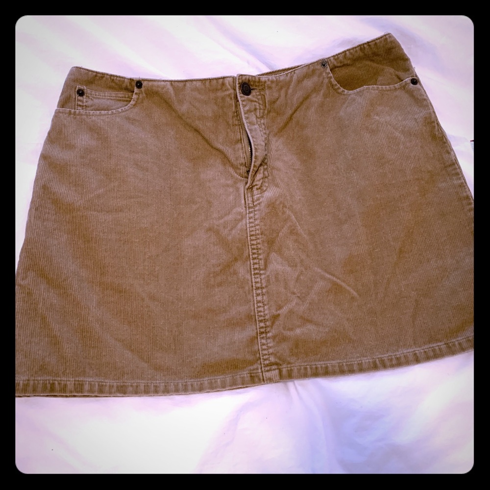 American Eagle brown corduroy skirt